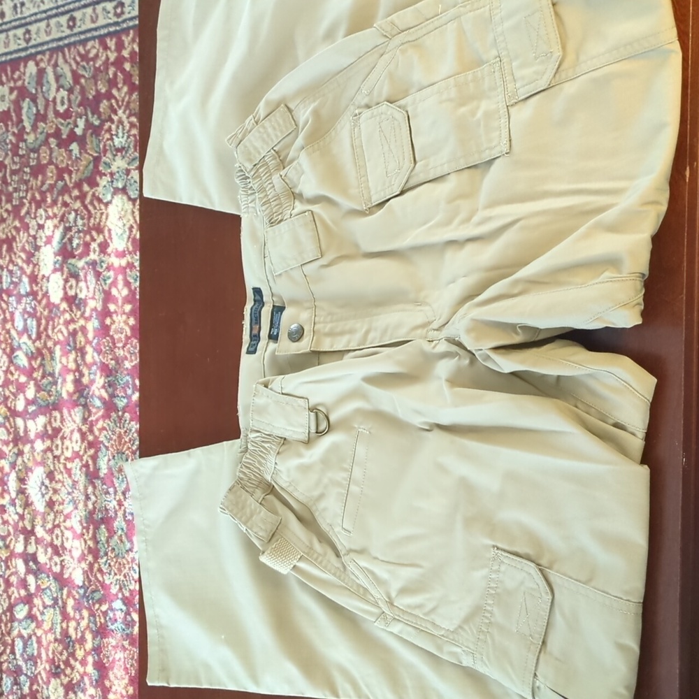 5.11 Tactical Taclite rip stop khaki 10